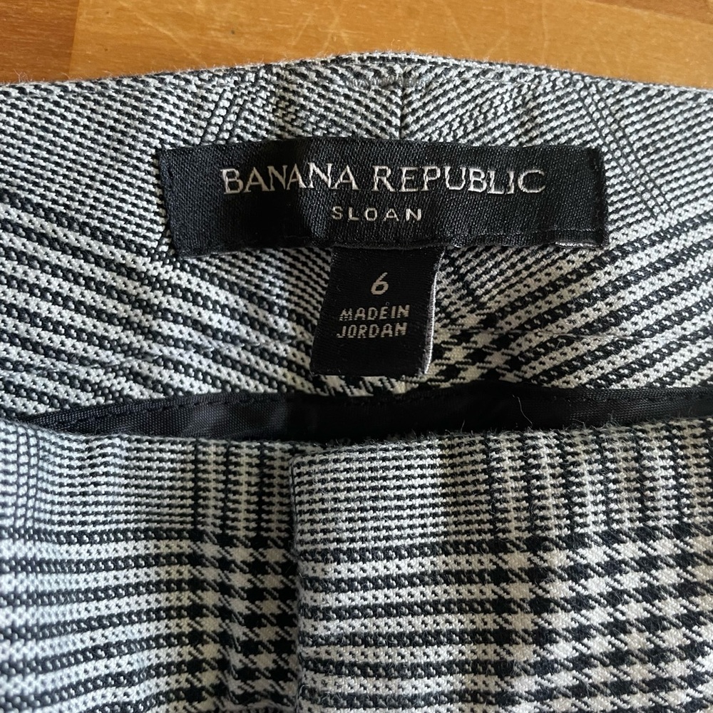Banana Republic Sloan Pants, Size 6